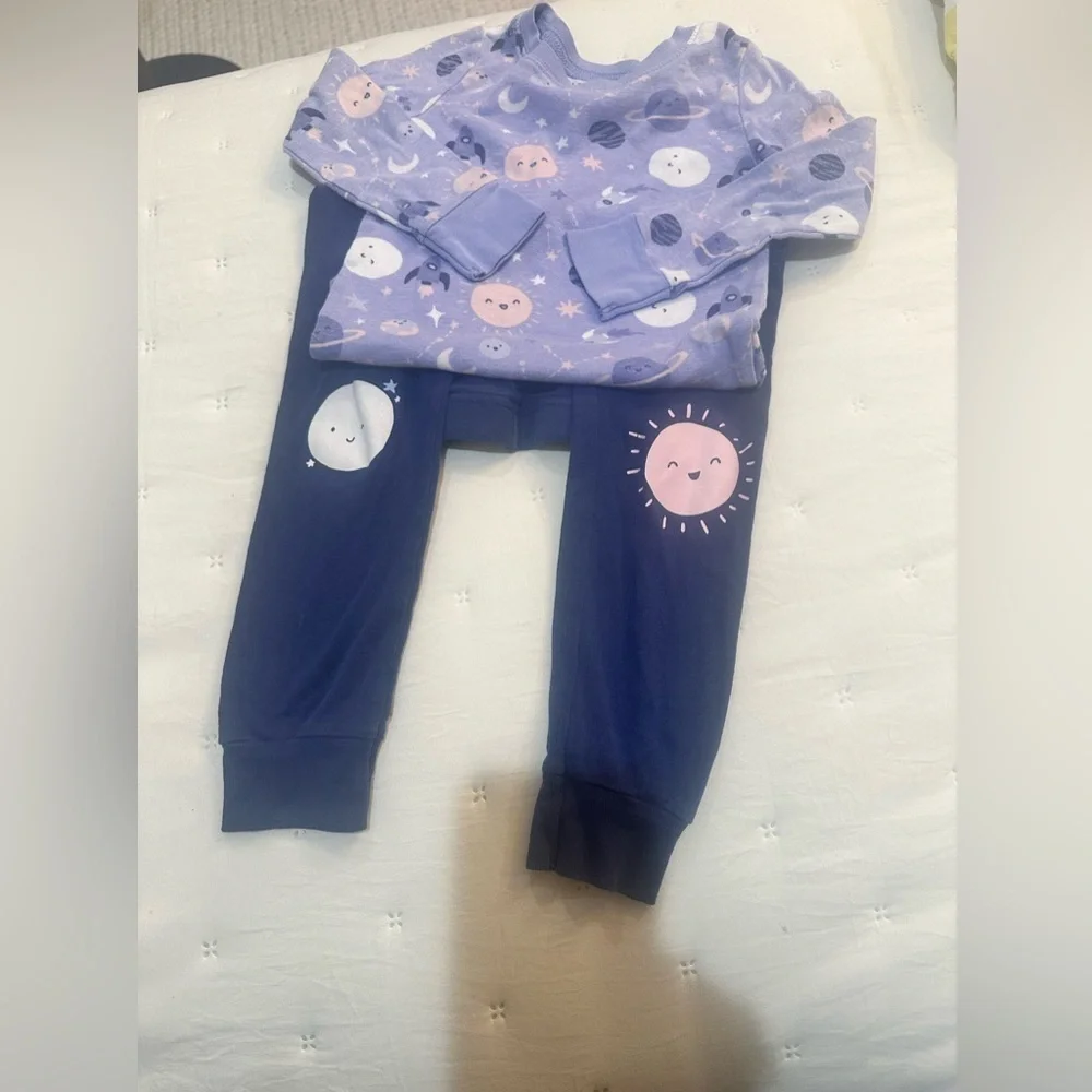 Burt’s Bees and Old Navy Bundle Three Toddler Pajamas 4T  100% cotton
